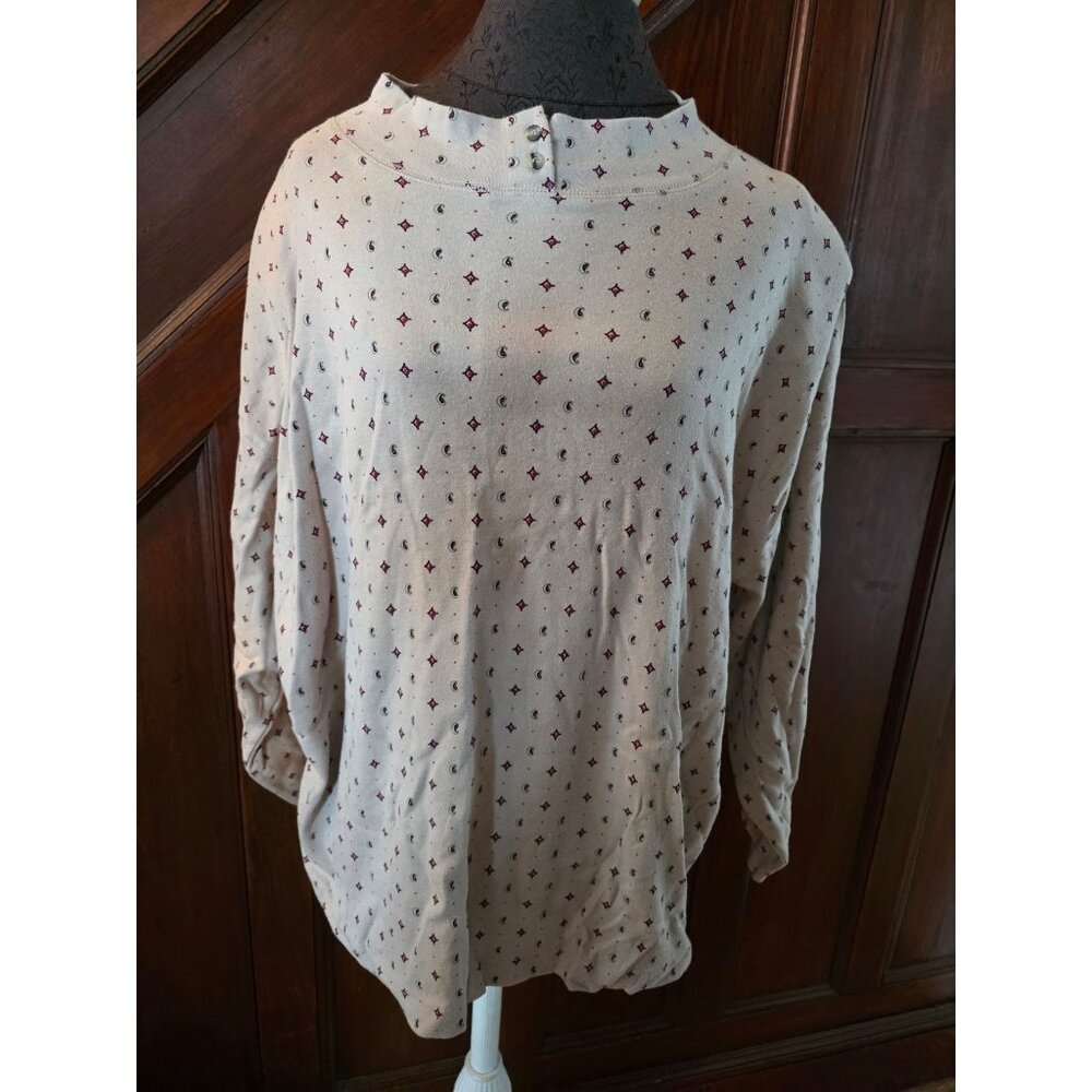 Vintage Kobe Womens Long Sleeve Beige Top W/ Red & Black Paisley Print Size L